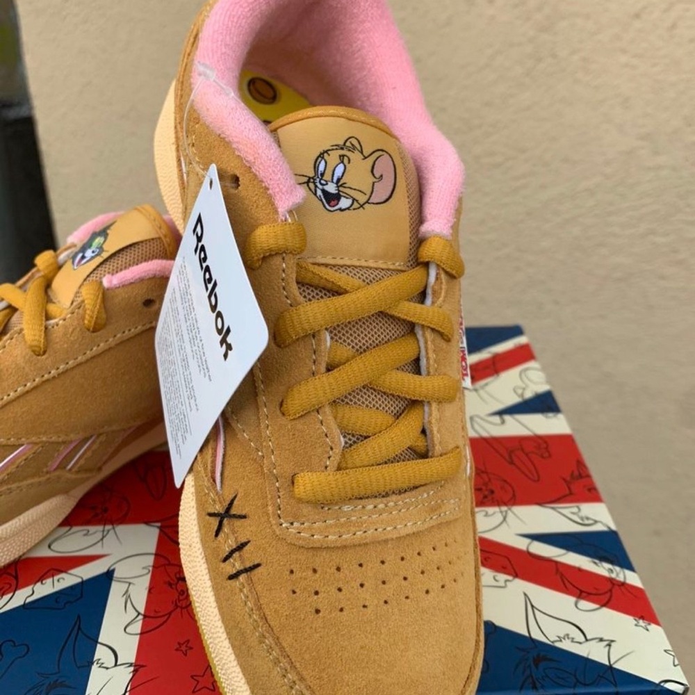 Reebok tom & jerry